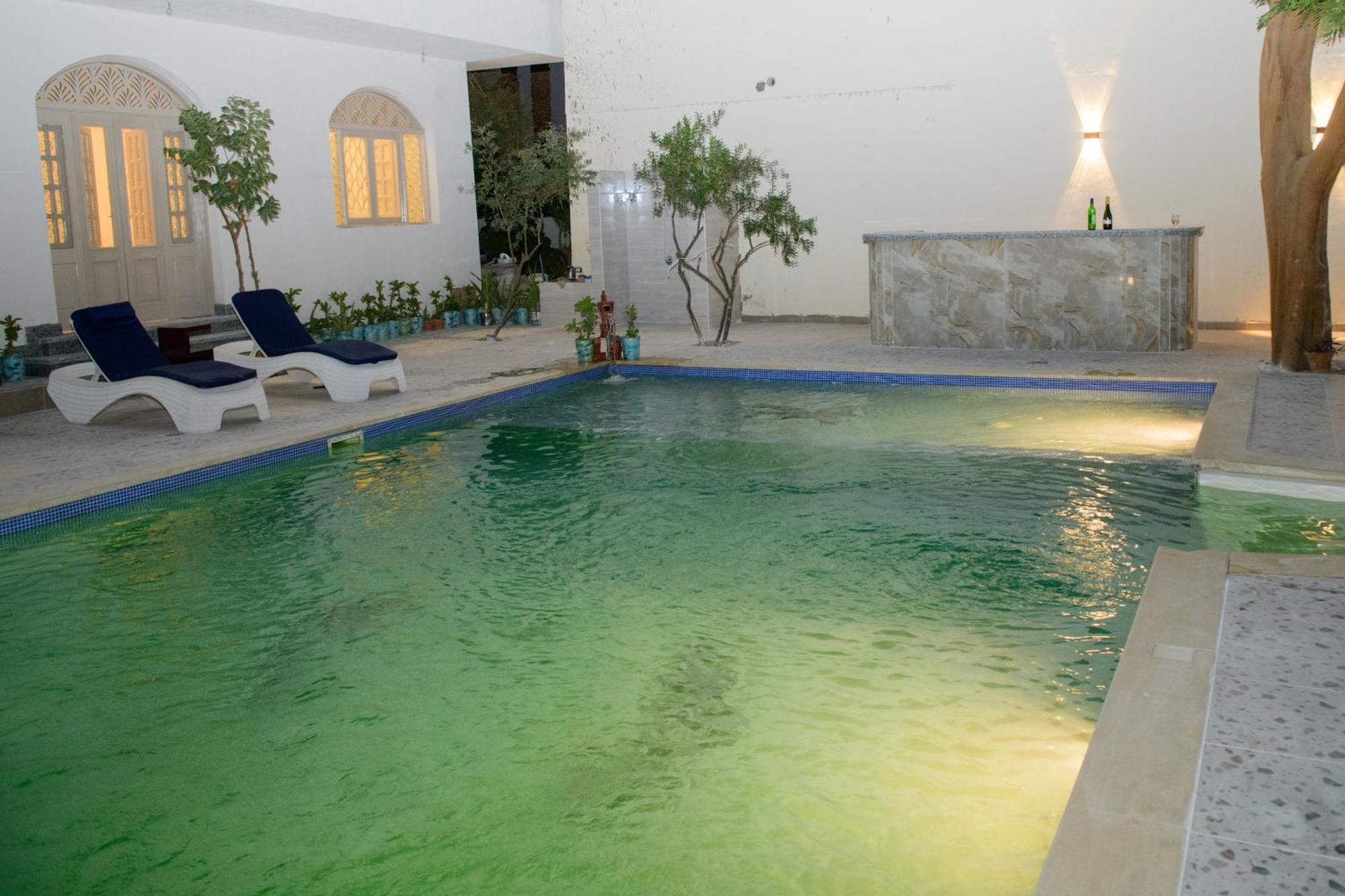 Eyaru Palace Nile View Luxor Bagian luar foto