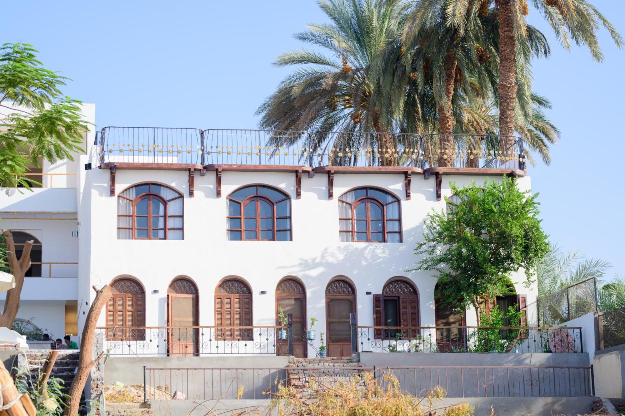 Eyaru Palace Nile View Luxor Bagian luar foto