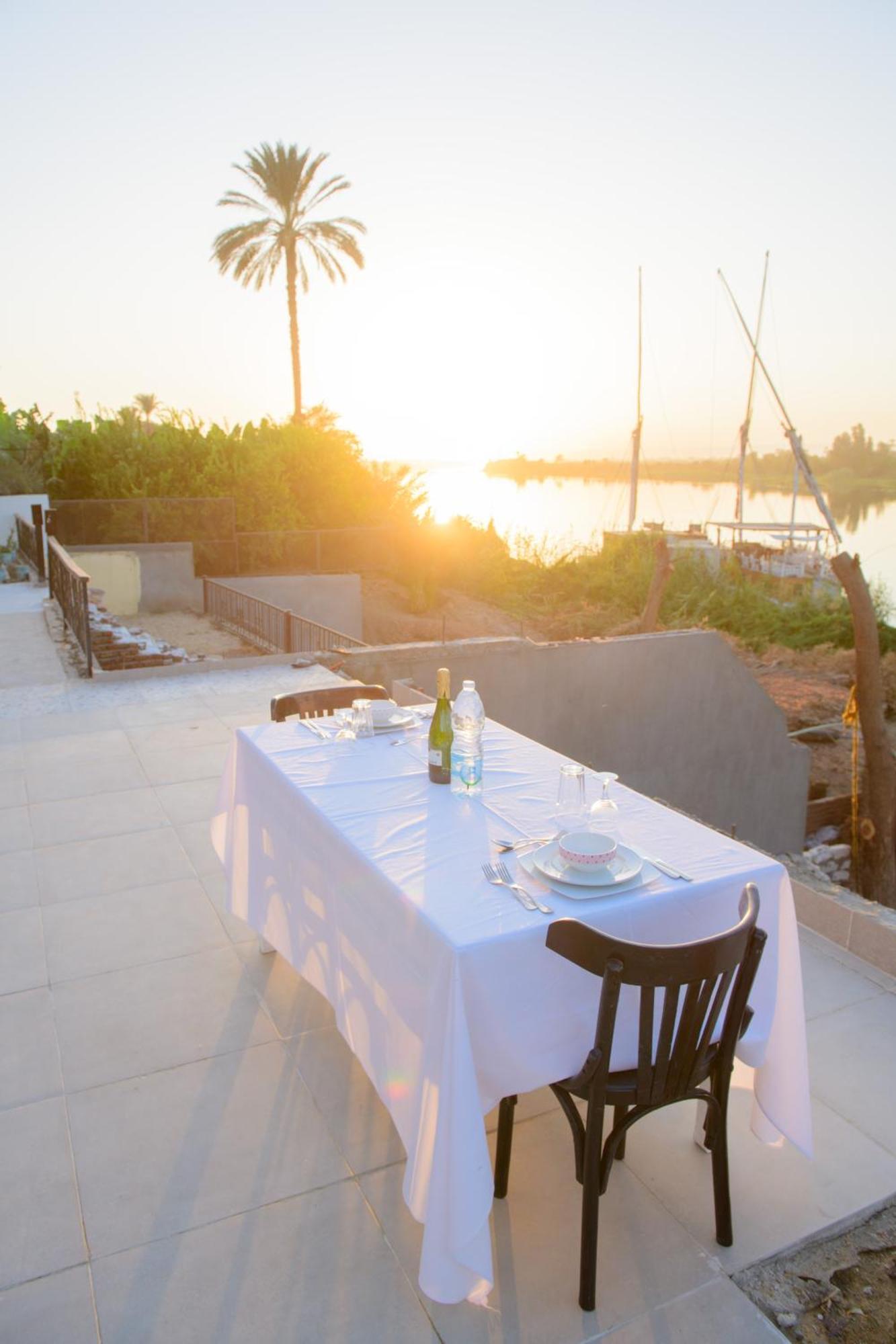 Eyaru Palace Nile View Luxor Bagian luar foto